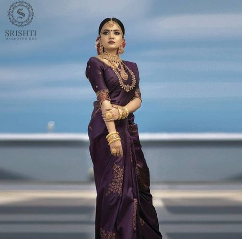 Muhurtham Look, Kerala Hindu Bride, Marriage Saree, Indian Bride Saree, Saree Color Combinations, South Indian Wedding Saree, South Indian Bride Saree, Indian Bride Poses, Engagement Saree