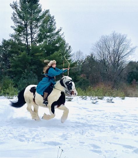 Horse Archery Aesthetic, Horseback Archery Aesthetic, Archery On Horseback, Mounted Archery Horses, Future Manifestation, Horseback Archery, Archery Aesthetic, Horse Archery, Athena Cabin