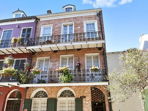 New Orleans Apartment, Beautiful Condo, New Orleans Architecture, Open Floorplan, Private Balcony, French Colonial, Sims House Design, Brick Walls, Steel Appliances