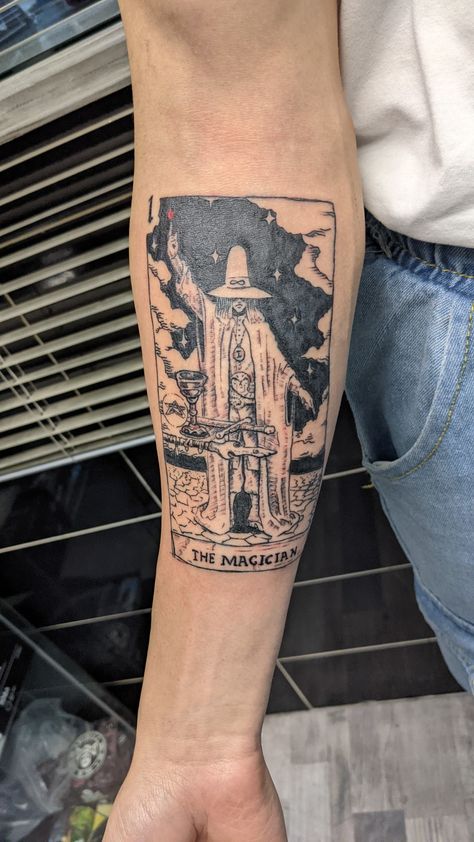 Tarot Arm Tattoo, The Magician Tarot Tattoo Design, Magician Tarot Card Tattoo, The Magician Tarot Tattoo, Magician Tattoo, The Magician Tarot Card, Chaos Tattoo, Magician Tarot Card, Magician Tarot