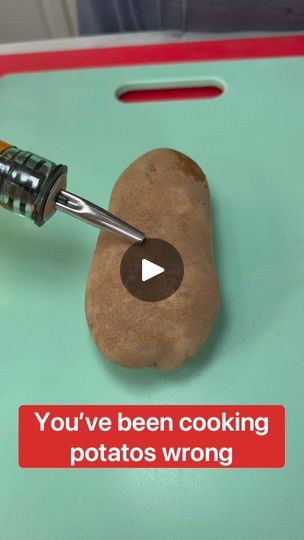 672K views · 1.5K reactions | The best potato #reels #hack | Jennie and Nick's Brainteasers | Jennie and Nick's Brainteasers · Original audio Best Baked Potato, Perfect Baked Potato, Microwave Baking, Beyond Diet, New Things To Try, Potato Recipes Side Dishes, How To Cook Potatoes, Peeling Potatoes, Potato Dishes