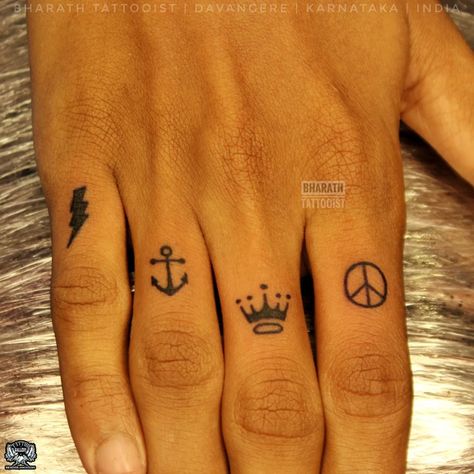 Finger Tattoo Tattoo By Bharath Tattooist Appointments and Bookings Contact 8095255505 "Tattoo Gallery" 'Get Inked or Die Naked' #fingertattoos #tattoo #tattooonfinger #trending #tattoos #tattoosonfunger #tattoos #viral #crown #peace anchor #tunder #bharathtattooist #bharathtattooartist #bharathstattoogallery #tattoogallery #hindinametattoos #mumbaitattoos #delhitattoo #davangeretattooartist #davangere #davangere Peace Tattoos, Peace Fingers, H Tattoo, Trending Tattoos, Forearm Band Tattoos, Finger Tattoo Designs, Cool Forearm Tattoos, Finger Tattoo, E Tattoo