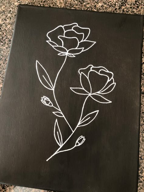 Simple Black And White Paintings, Things To Paint On Black Canvas Easy, What To Paint With A Black Background, Black Panting Idea, Simple Black And White Painting Ideas, Black And White Simple Paintings, Simple Black Painting Ideas, Black And White Easy Paintings, Black And White Art Canvas