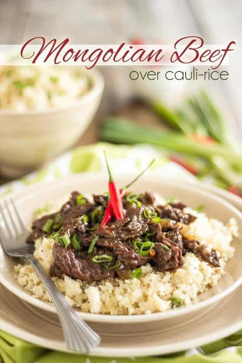 Mongolian Beef over Cauliflower Rice - A recipe right out of The Paleo Kitchen by Juli Bauer and George Bryant Paleo Kitchen, Cauliflower Rice Recipes, Mongolian Beef, Paleo Beef, Paleo Whole 30, Paleo Dinner, Flank Steak, Idee Pasto Sano, Whole 30 Recipes