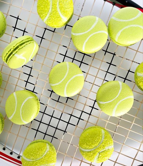 Tennis Desserts, Tennis Activation, Tennis Food, Multi Media Art Projects, Hosting Inspiration, Theme Snack, Tennis Christmas, Tennis Art, Princess Parties