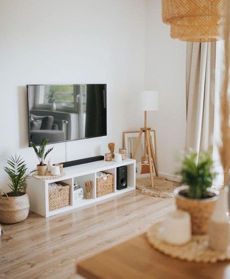 Kallax Tv Stand Ideas, Kallax Tv Board, Kallax Tv Unit, Kallax Tv Stand, Office In Home, Stylish Apartment Decor, Home Yoga Room, Kallax Shelving, Kallax Shelving Unit