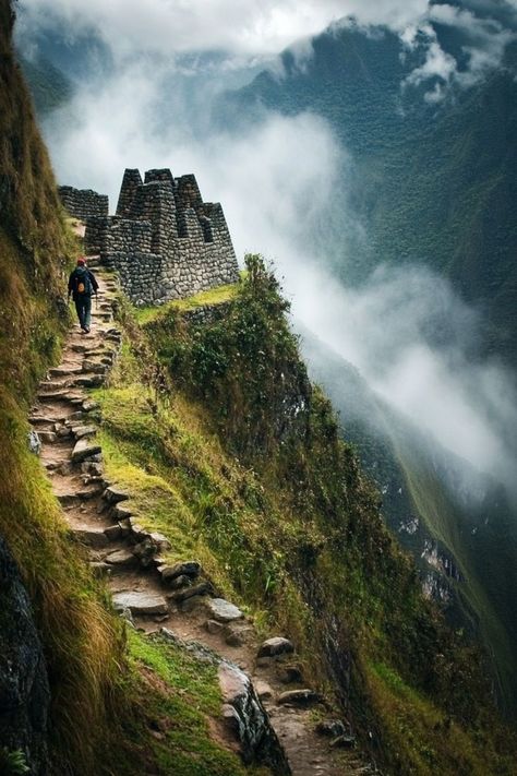 Challenge yourself with a solo hike along the Inca Trail to Machu Picchu. Experience the beauty and history of this iconic site. 🏞️🇵🇪 #SoloTravel #MachuPicchu #HikingAdventure Inca Trail Hike, Inca Trail, Machu Picchu Peru, Inca Trails, Challenge Yourself, Machu Picchu, Solo Travel, Peru, The Beauty