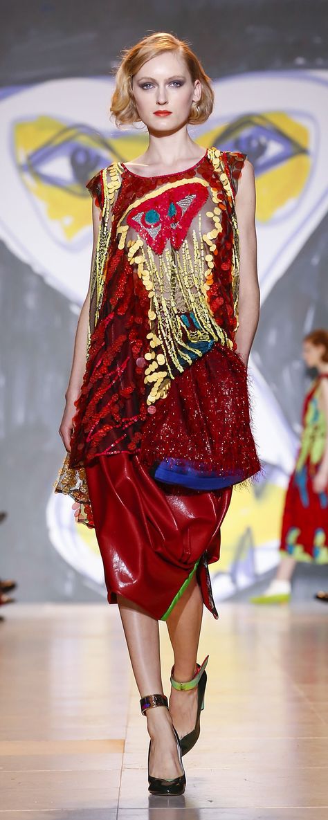 Tsumori Chisato, Asian Fashion, Dressmaking, Fashion Illustration, Ready To Wear, Fall Winter, Saree, How To Wear