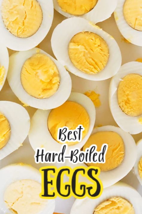 How to make Hard Boiled Eggs - This method of boiling eggs is one I have been using for years and it always makes the perfect egg. Low Carb Bagel, Creative Egg Recipes, Easy Hard Boiled Eggs, Egg Nutrition Facts, Hard Boiled Egg Recipes, The Boiled Egg Diet, Easy Egg Salad, Making Hard Boiled Eggs, Perfect Hard Boiled Eggs