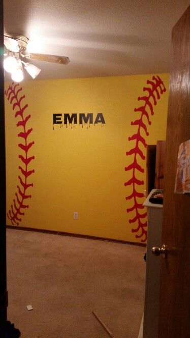 Softball Room Decor, Softball Bedroom, Softball Wreath, Softball Room, Softball Decorations, Fast Pitch Softball, Softball Necklace, Softball Party, Baseball Bedroom