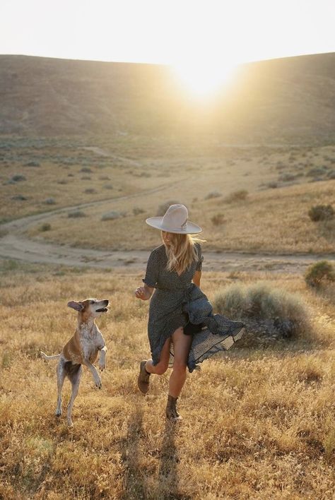 Fall Dog Photoshoot With Owner, Dog Owner Photography, Dog Owner Photoshoot, Dog Family Pictures, Adventure Pictures, Family Dog Photos, Pet Photography Poses, Dog Photoshoot Pet Photography, Pet Photoshoot