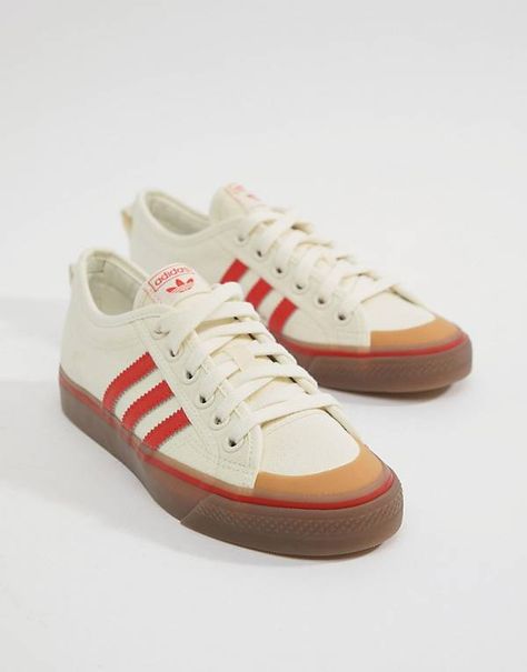 adidas Originals Nizza Canvas Sneakers In White And Red Vintage Sneakers, Adidas Sneaker, Swag Shoes, Shoes Sneakers Adidas, Best Sneakers, Sneakers Men Fashion, Dream Shoes, White And Red, Canvas Sneakers