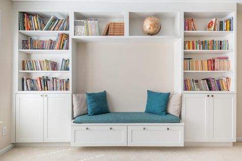 Had a great time capturing this stunning custom white built-in with a beautiful bench, alongside @ester_shamba_m and @shiran_kolan_interior_design from @gratitwood! Their design and craftsmanship are top-notch. Built In Bookshelf With Bench, Bookshelves With Bench, Wall With Bench, Dining Room Library, Mudroom Remodel, Built In Bookshelves, Bookshelf Wall, Sitting Bench, Room Bench