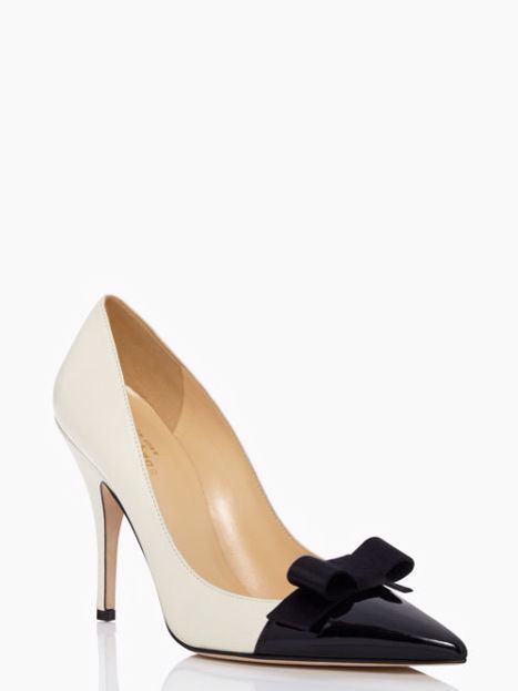 Kate Spade #shoes Look Working Girl, Kate Spade Heels, Chic Chic, Classy Shoes, Kate Spade Shoes, Gorgeous Shoes, Fabulous Shoes, Footwear Design Women, Crazy Shoes