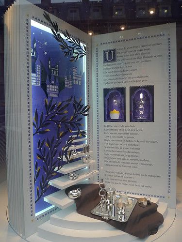 Visual Merchandising Displays, Store Windows, Exhibition Booth Design, Pop Display, Exhibition Display, Kraf Diy, Exhibition Booth, Product Display, Merchandising Displays