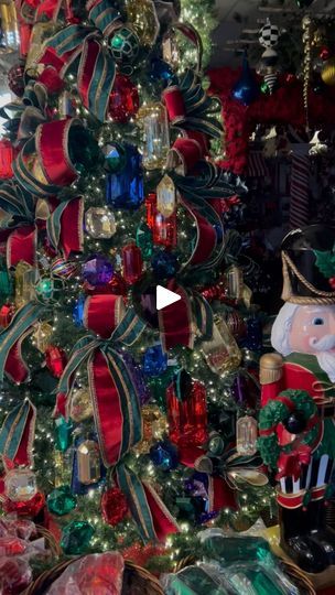 21K views · 1.6K reactions | When the lights are just right…magical! ✨ | Decorator's Warehouse | themartinezcasita · Original audio Decorators Warehouse Christmas, Decorators Warehouse, Christmas Stuff, Christmas Decorating, Holiday Fun, Christmas Decorations, Audio, Christmas Tree, Christmas