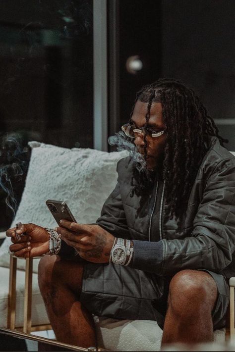 Dreads Styles Black, Romantic Partnership, Wavy Dreads, Book Mood, Mens Dreads, Dread Styles, Burna Boy, Dreadlock Hairstyles For Men, Dark Skin Men