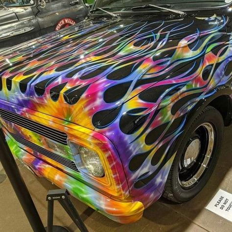 Cool Car Paint Jobs, Hotrod Flames, Custom Car Paint Jobs, Truck Paint Jobs, Pickup Trucks For Sale, Motorcycle Paint, Car Paint Jobs, Kustom Paint, Motorcycle Paint Jobs