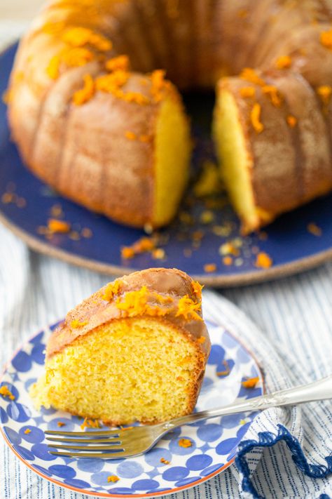 Healthy Orange Cake Recipe, Moroccan Orange Cake Recipe, Healthy Orange Cake, Orange Recipes Dessert, Whole Orange Cake, Orange And Almond Cake, Almond Flour Cakes, Orange Dessert, Low Sugar Desserts