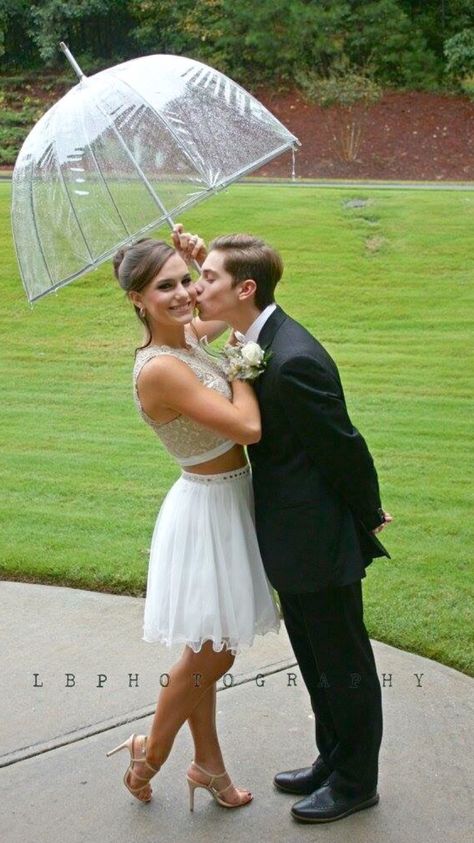 I had such and amazing time dancing the night away with you <3 one of my… Poses With Umbrella, Pictures In The Rain, Rainy Day Pictures, Prom Pictures Group, Hoco Pictures, Prom Photography Poses, Hoco Pics, Prom Pictures Couples, Prom Goals