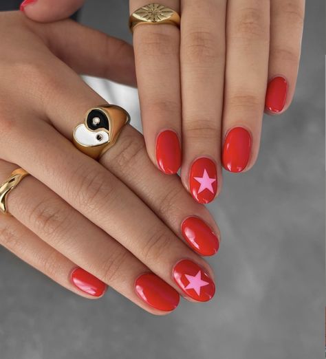 Cool Red Nails Design, Red Nails With Polka Dots, 14th Birthday Nail Ideas, Small Nails Aesthetic, Girliesigns Account, Red Pattern Nails, 2 Color Nail Ideas, I Love Me Nails, Short Funky Nails