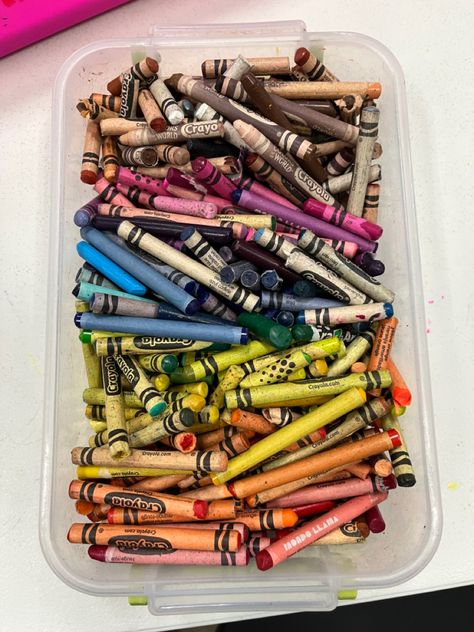 #crayons #rainbow #aesthetic Crayons Aesthetic, Crayon Aesthetic, July Moon, Moon 2024, Crayola Crayons, Rainbow Aesthetic, Oc Ideas, Lock Screen, Big Brother