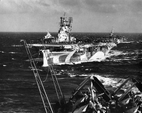 USS Yorktown (CV-10) Essex-class carrier steaming in Task Group 58.4 en-route to launch area off Kyushu, Japan, March 19, 1945. Photo likely taken from Intrepid with Langley behind Yorktown. (tumblr.com) 05.2021 (Large) Kyushu Japan, Uss Yorktown, Us Battleships, Navy Carriers, Naval Aviator, Aircraft Carriers, Wwii Aircraft, United States Navy, Flight Deck