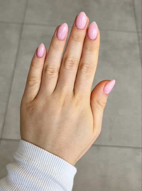 #nails #pinknails #pink #nailpolish #manicure #gelnails #gelpolish #beauty #fashion #lifestyle #pretty #pinkcore #valentinenails #almondnails 💖💖 Pinky Purple Nails, Cute Gel Nails, Favourite Colour, Purple Nails, Valentines Nails, Almond Nails, Pink Nails, Gel Polish, Fashion Lifestyle