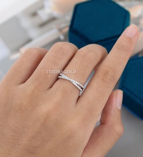 Criss Cross Wedding Band, Criss Cross Engagement Ring, Cross Wedding, Wedding Band Gold, Micro Pave Ring, X Ring, Criss Cross Ring, Eternity Ring Gold, Half Eternity Wedding Band