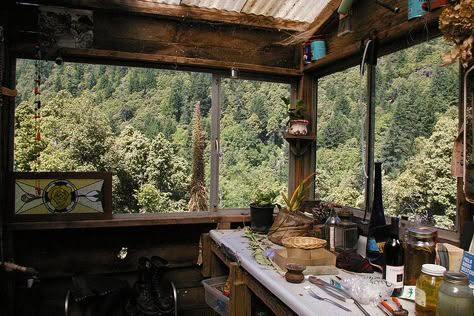 Bohemian Homes, Deco House, House Room, Alam Yang Indah, Cabins In The Woods, House Inspo, My Dream Home, Future House, Outdoor Kitchen