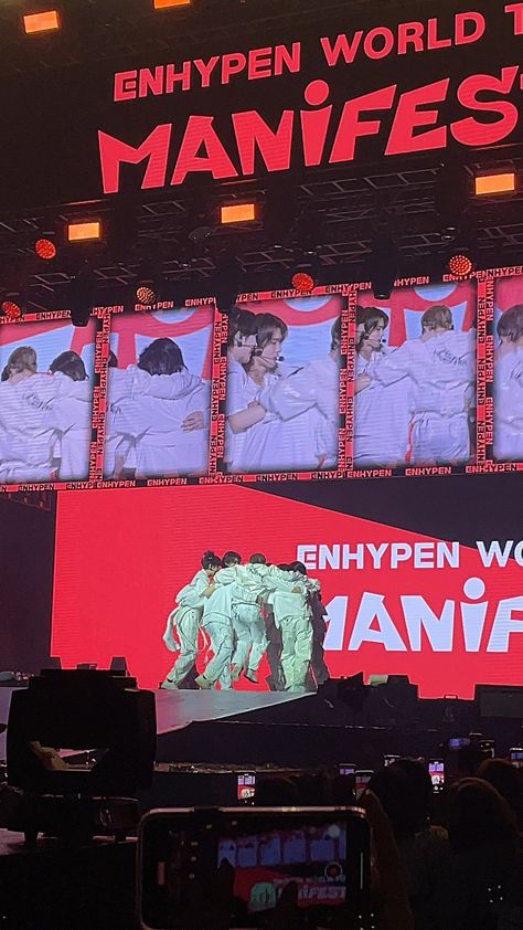 Enhypen Concert, Enhypen Manifesto, Jeonghan And Scoups, Group Hug, Boyfriend Wallpaper, Concert Aesthetic, K Wallpaper, Honeymoon Travel, Bts Girl