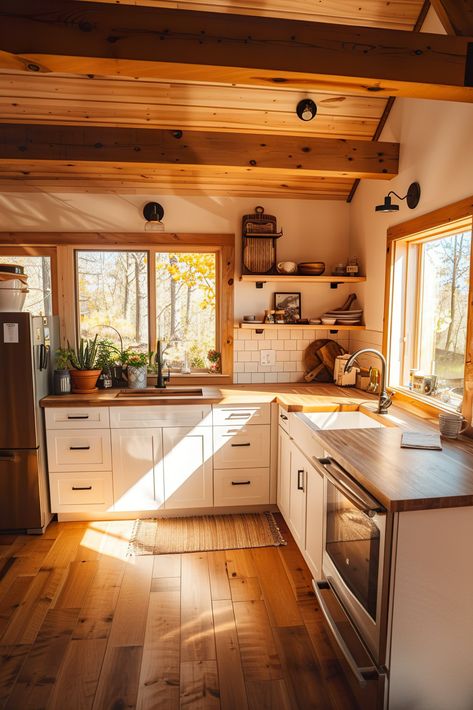 Small Cabin Inspiration, Studio Cottage Interior, Small Cabin Remodel, Small Farmhouse Ideas, Small Cottage Decor, Cottage Small Kitchen, Homestead Compound, Interior Small House, Cabin Interiors Kitchen