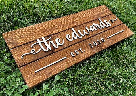 Personalized Bar Signs, Family Name Sign, Pallet Signs, Family Name Signs, Custom Wood Signs, Bar Sign, Sign Wedding, Name Sign, Family Name