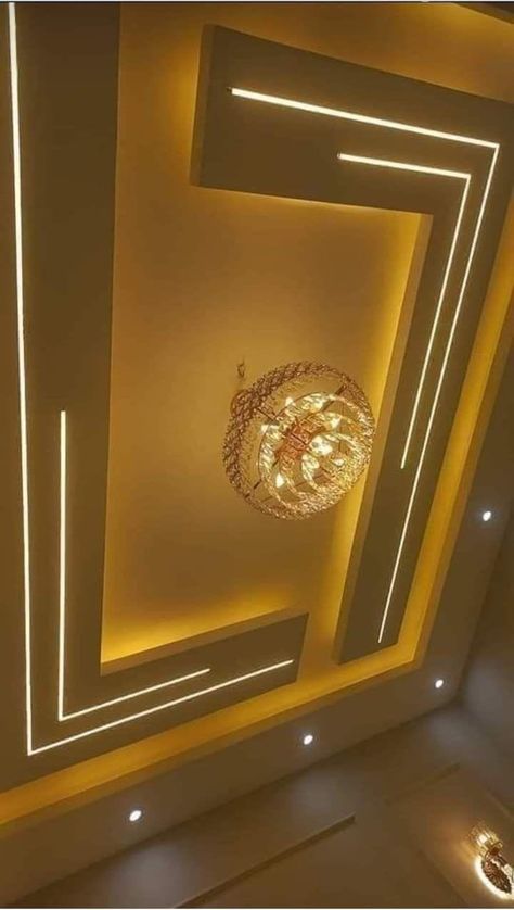 Pop Design For 3 Bhk, Pop Ceiling Lighting Ideas, New Ceiling Design Living Rooms 2024, Ceiling Pop Design For Hall, Pop Design With Profile Light, Bedroom Profile Light Ceiling Design, Pop For Living Room Ceiling, Celing Roof Design Living Room Simple, Profile Light Pop