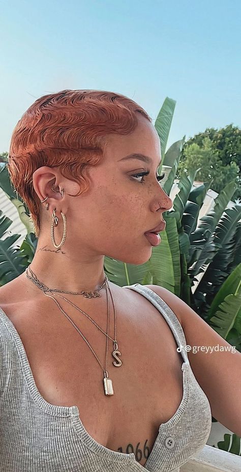 Finger Waves Short Hair, Short Dyed Hair, Cabello Afro Natural, Short Natural Curly Hair, Twa Hairstyles, Natural Hair Short Cuts, Best Hair Color, Short Hair Black, Short Sassy Hair