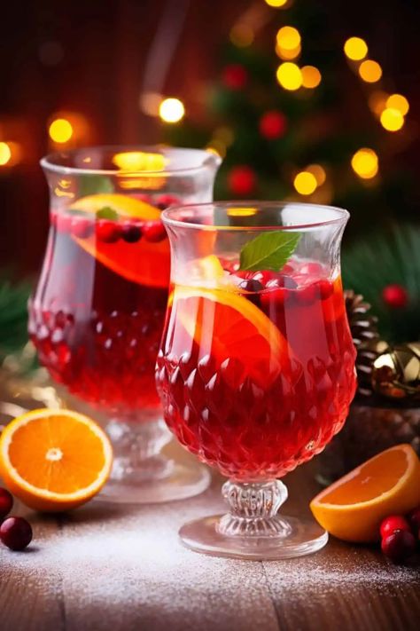 Christmas Punch - BeCentsational Drinks Alcohol Recipes Winter, Sparkling Wine Punch, Best Mulled Wine Recipe, Hot Christmas Drinks, Easy Winter Cocktails, Wine Punch, Christmas Side Dish Recipes, Christmas Cocktails Easy, Holiday Party Drinks