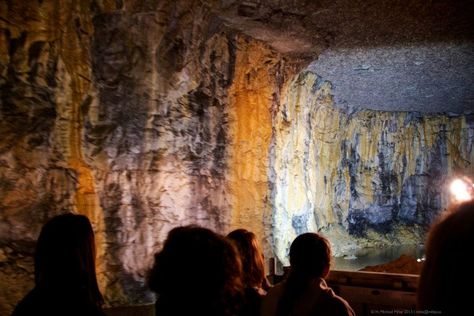 Louisville Mega Cavern, Travel Kentucky, Louisville Slugger Museum, Underground Bar, Cumberland Falls, Staycation Ideas, Couples Travel, Kentucky Girl, Lost River