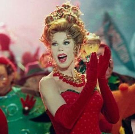 The Grinch 2000, Grinch Play, Martha May Whovier, Cindy Lou Who Hair, Cindy Lou Who Costume, Martha May, Whoville Hair, O Grinch, Grinch Movie