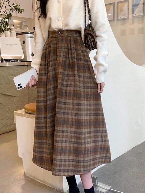 Warm Skirts, Fashion Umbrella, Umbrella Skirt, Plaid Pleated Skirt, Pleated Long Skirt, Skirts Midi High Waisted, Long Skirts For Women, Elegant Skirt, Skirt Long