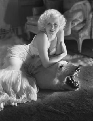 glamour Bear Skin Rug, George Hurrell, Edward Steichen, Mae West, Jean Harlow, Marlene Dietrich, Actrices Hollywood, Glamour Photography, Hollywood Glam