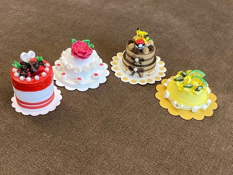 Quilling 3d Miniatures, Mini Quilling, Quilling Cake, Cupcake Template, Miniture Food, Paper Quilling For Beginners, Paper Quilling Jewelry, Quilling Work, Desain Quilling