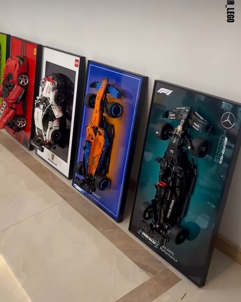 Car Themed Apartment, Lego Cars On Wall, F1 House Decor, F1 Room Decor Ideas, Car Guy Room, F1 Bedroom Ideas, F1 Bedroom, Guy Room Ideas, Loft Decorating Ideas Upstairs