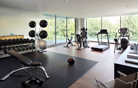 Holmby Hills Residence-Quinn Architects-40-1 Kindesign Modern Home Gym Design, Gym Decorating Ideas, Modern Home Gym, Dream Home Gym, Gym Design Interior, Home Gym Flooring, Piscina Interior, Gym Room At Home, Gym Interior