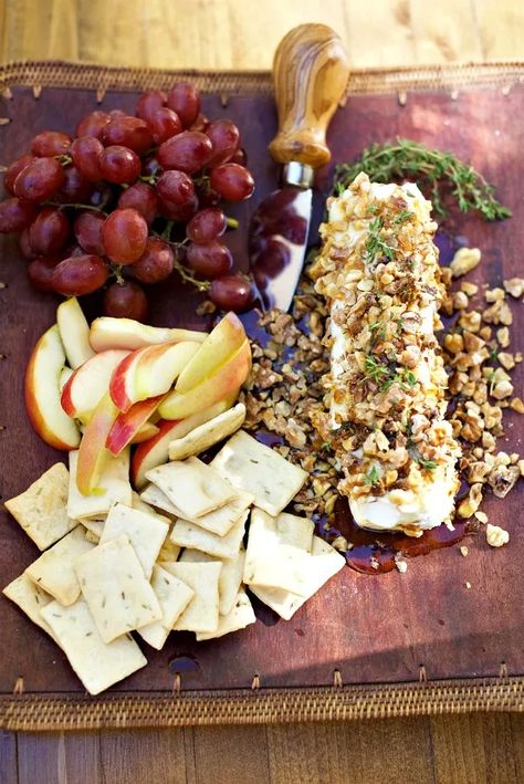 Walnut-Crusted Goat Cheese with Thyme Honey - Reluctant Entertainer Goat Cheese Log, Harvest Dinner Party, Thanksgiving Meal Plan, Super Easy Appetizers, Walnut Crust, Thyme Honey, Cheese Log, Fall Appetizers, Elegant Appetizers