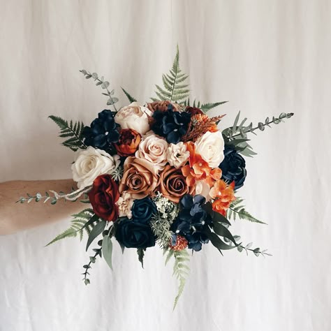 Navy And Rust Bouquet, Navy Blue And Copper Wedding Bouquet, Blue And Copper Wedding Flowers, Navy And Orange Wedding Flowers, Terracotta Navy Blue Wedding, Navy Blue Terracotta Wedding, Navy And Rust Wedding Decor, Copper And Navy Wedding, Terracotta And Blue Wedding