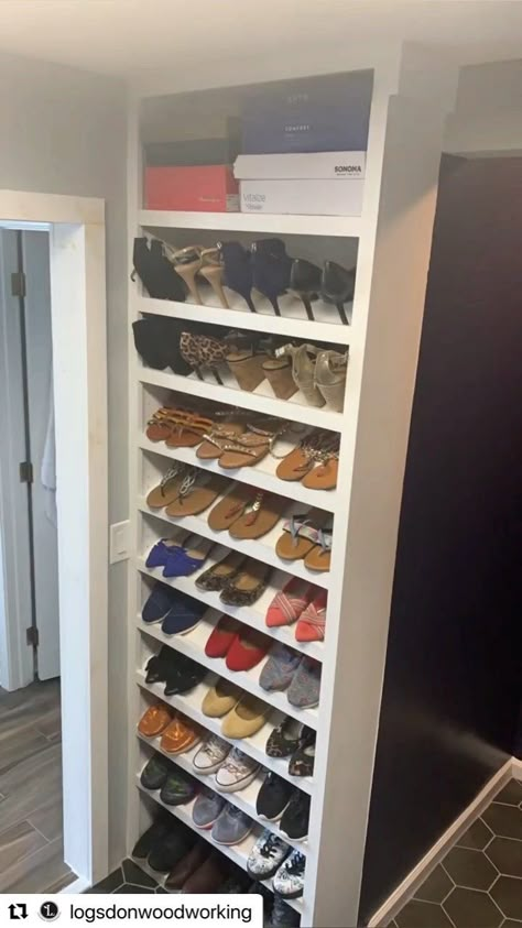 Built In Shoe Rack Closet, Shoe Storage Wall, Shoe Rack For Small Spaces, Wall Mounted Shoe Rack, 90s Home, Stackable Shelves, Shoe Cupboard, Shoe Rack With Shelf, Shoe Rack Closet