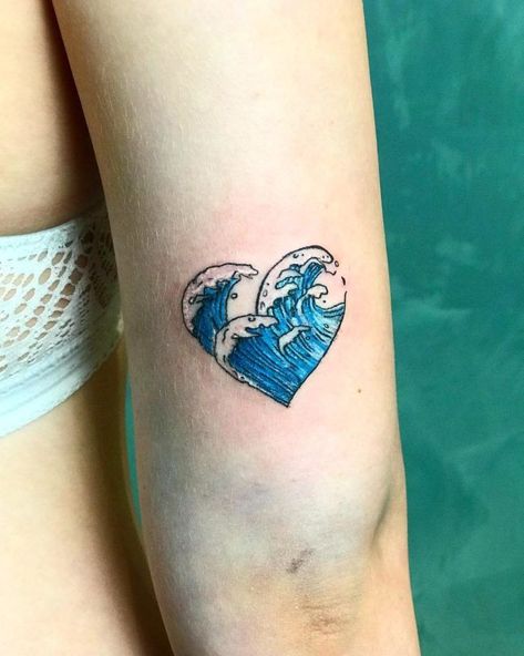 Ocean Tattoos Ideas, Ocean Tattoos Sleeve, Ocean Tattoos Sleeve For Women, Mertensia Virginica, Wave Tattoos, Seashell Tattoos, 16 Tattoo, Tattoos Sleeve, Wave Tattoo