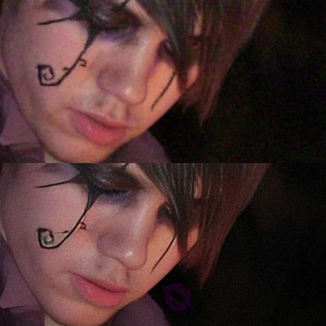 Ryan Ross Makeup Live In Denver, Ryan Ross Afycso Makeup, Ryan Ross Eyeliner, Ryan Ross Drawing, Ryan Ross Myspace, Ryan Ross Tattoo, Ryan Ross Outfits, Ryan Ross Makeup, Tboy Swag