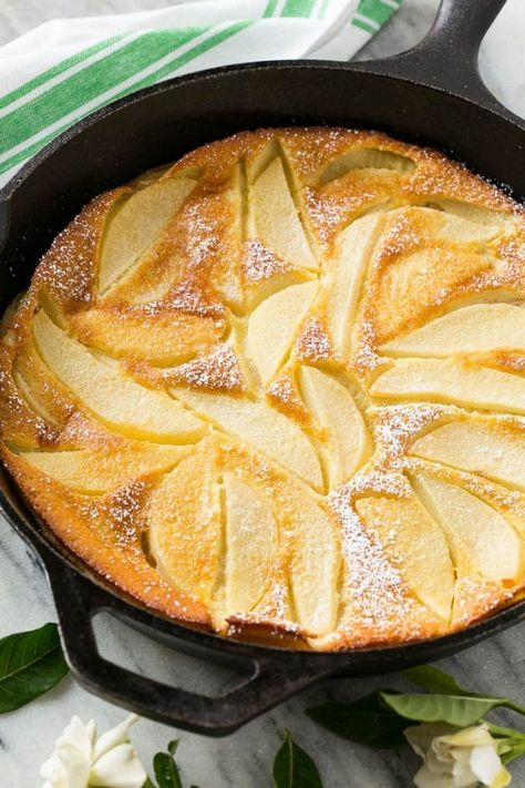 Pear Custard Pie Recipe | Pear Pie | Pear Custard Pie | Best Pear Pie | Best Custard Pie #pears #pie #dessert #dinneratthezoo #fall Pear Custard Pie Recipe, Pear Custard, Pear Desserts, Yoghurt Muffins, Holiday Pies Recipes, Pear Dessert Recipes, Pear Pie, Pear Dessert, Baked Pears