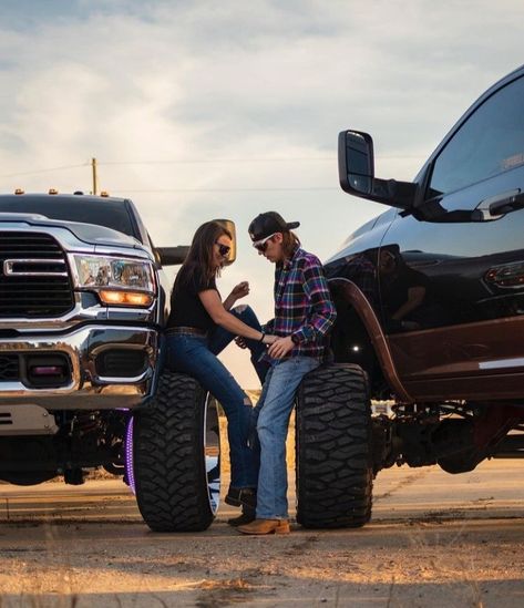 His And Hers Trucks, Boyfriend And Girlfriend Pictures Western, Matching Trucks Couples, Cute Couple Truck Pictures, Country Couple Pictures Truck, Truck Couple Pictures, Matching Trucks, Country Date Ideas, Truck Couple